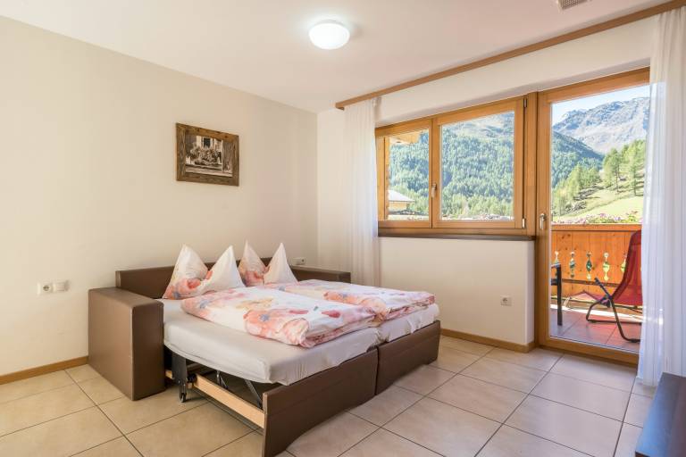 Apartment "Sonnenuntergang" with Panoramic Mountain View, Balconies & Sauna — photo 4