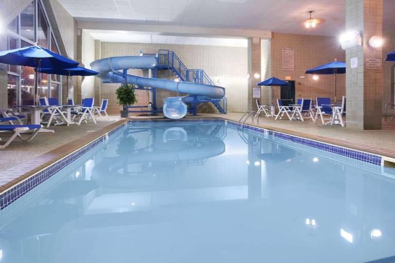 Country Inn & Suites by Radisson, Rapid City, SD — photo 2