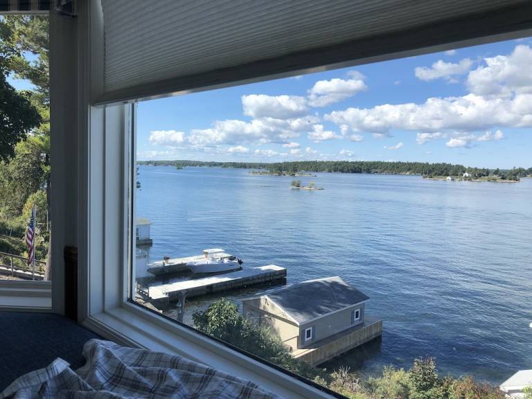 House Alexandria Bay