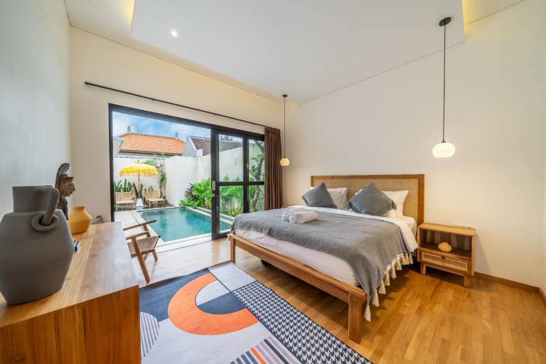 Ample villa with grill, yard & pool | Good for workation | Pets are welcome — photo 2
