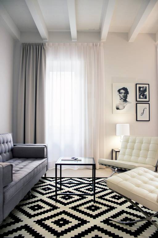 Holiday apartment with fast internet & terrace | City view | Pets allowed in Syracuse
