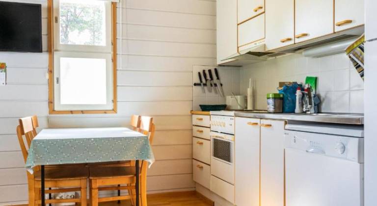 Charming vacation home | Pets are welcome — photo 4