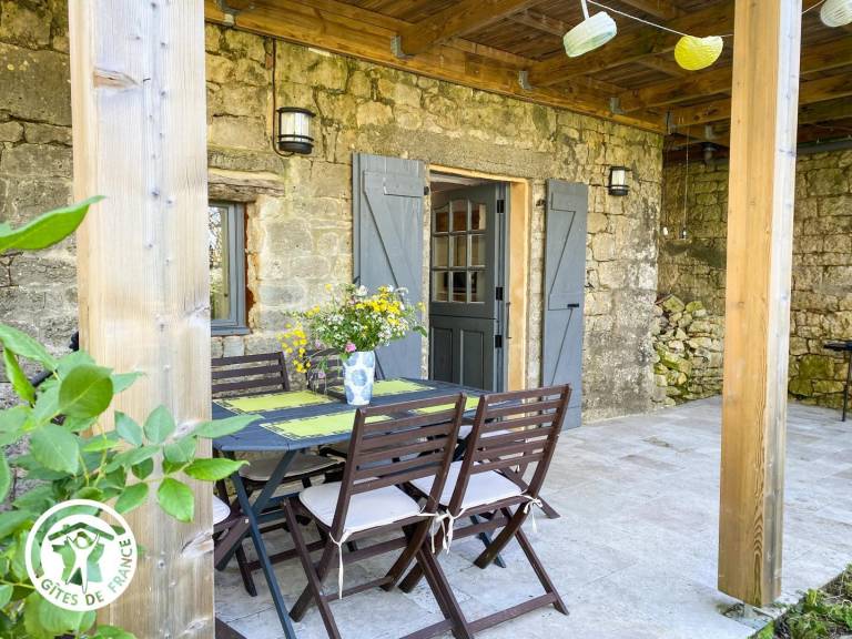 Wonderful gite with barbeque, patio & garden | Pets are welcome — photo 2