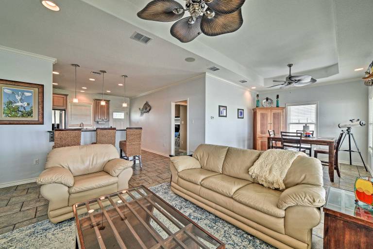 Waterfront Rockport Home w/ Deck & Boat Ramp! — photo 5