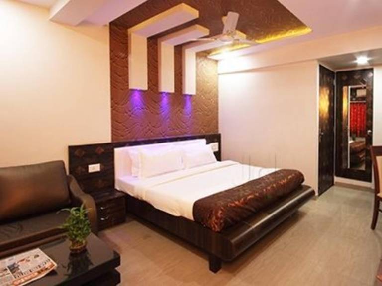 250 m&sup2; Apartment mit Hotelservice