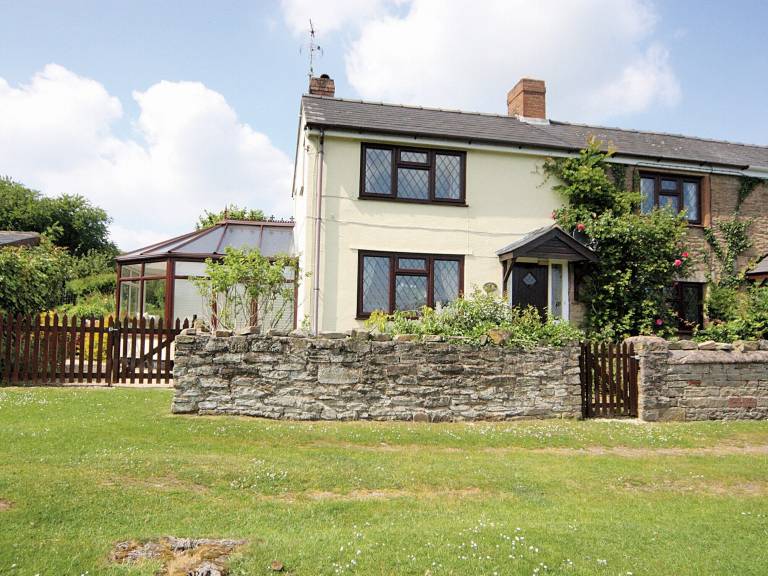 Cottage  Lydney