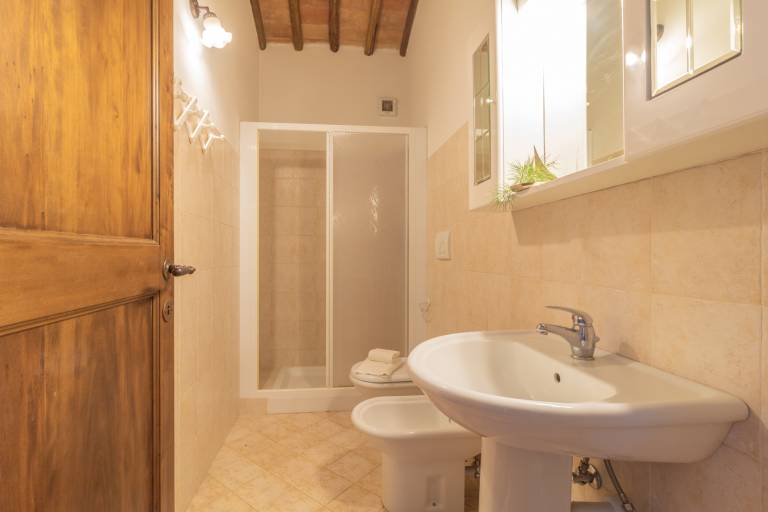 Il Poderaccio Agri-relais: Terrazze: Appartamento con straordinario panorama e piscina condivisa — photo 4