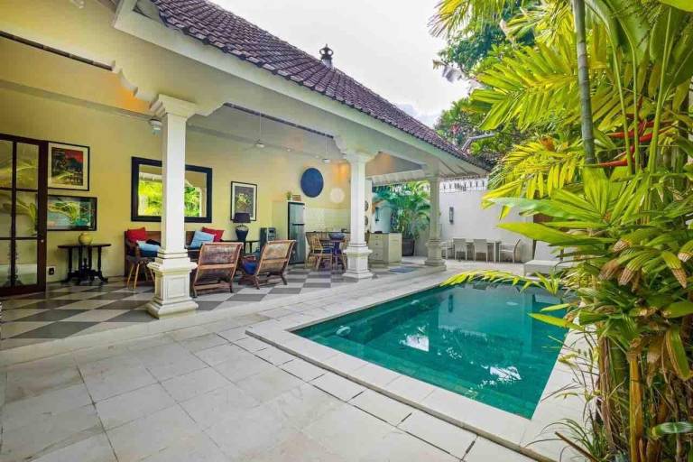 Villa with pool in Kuta