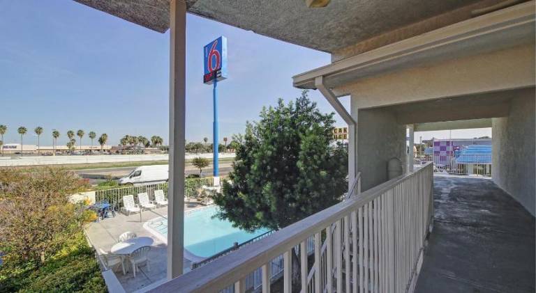 Motel 6 Laredo, TX - South — photo 4