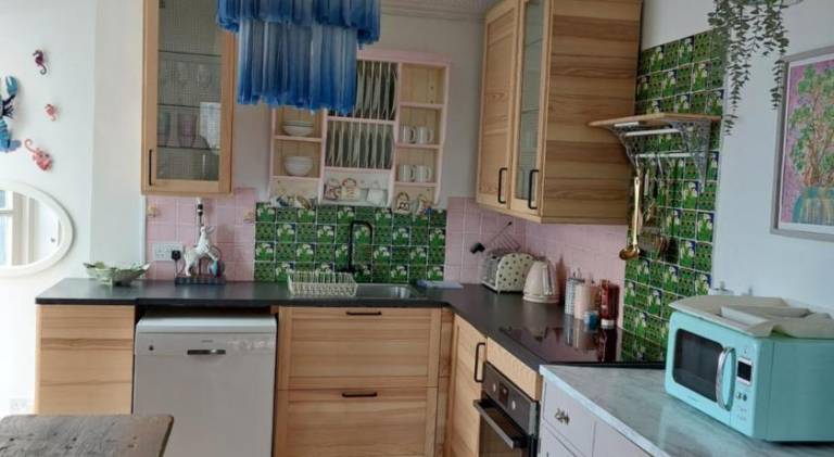 Apartment with 3 rooms for 5 persons — photo 2