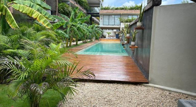 Rental apartment with jacuzzi & pool — photo 4