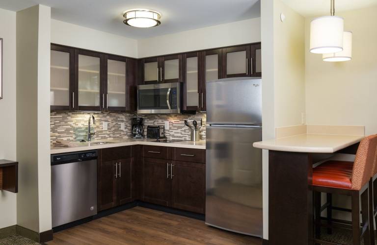1 Bdrm Suite 1 King Nonsmoke