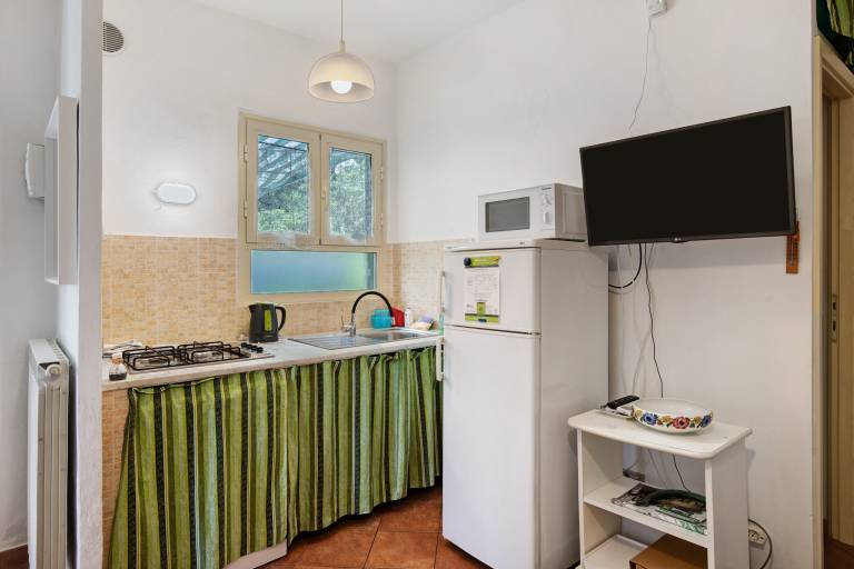 House with fast internet, terrace & grill | Beach view — photo 4