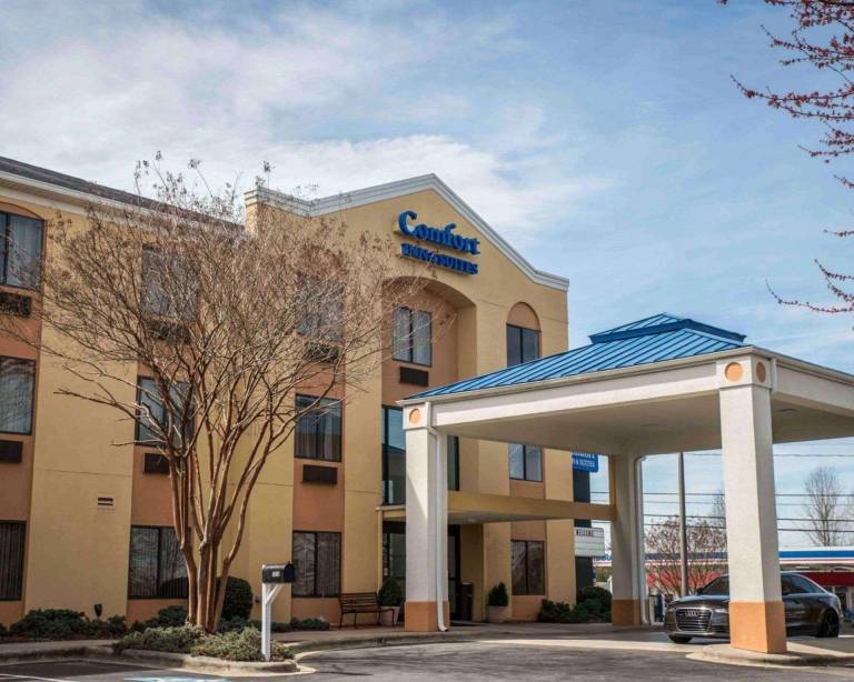 Comfort Inn & Suites Morganton South in Morganton, NC