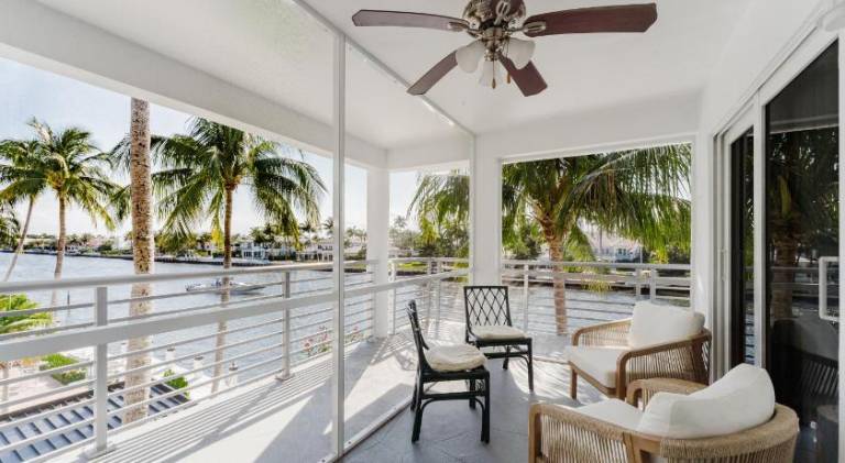 Boca Waterfront Luxury by Aureum Stay Walk to Beach in Boca Raton, FL