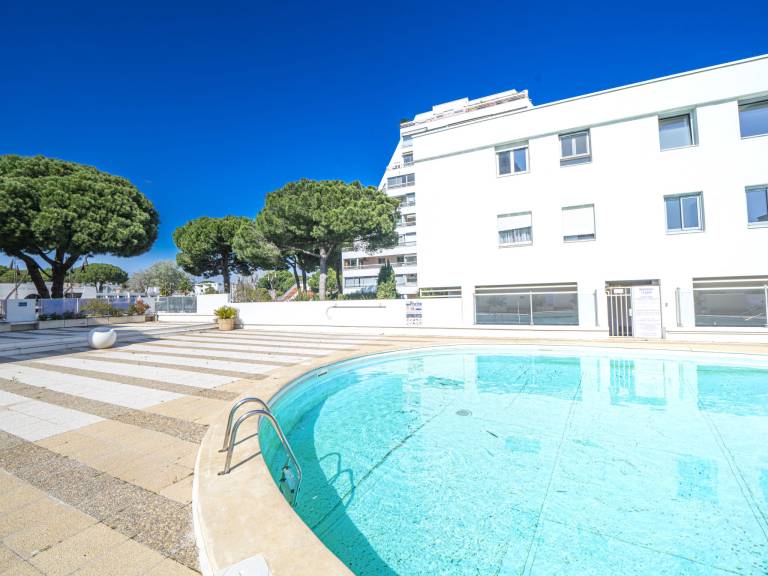 Fully equipped nice holiday apartment with pool | Close to the beach | Pets allowed — photo 2