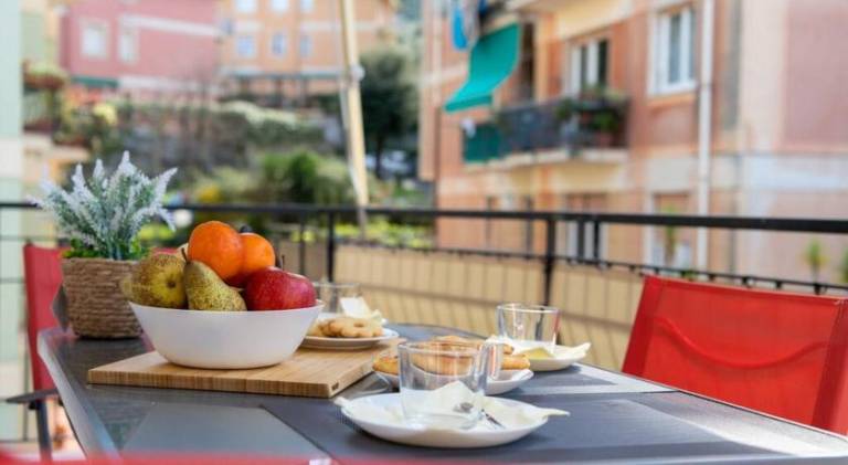 Rental apartment with 2 rooms for 6 persons in Camogli