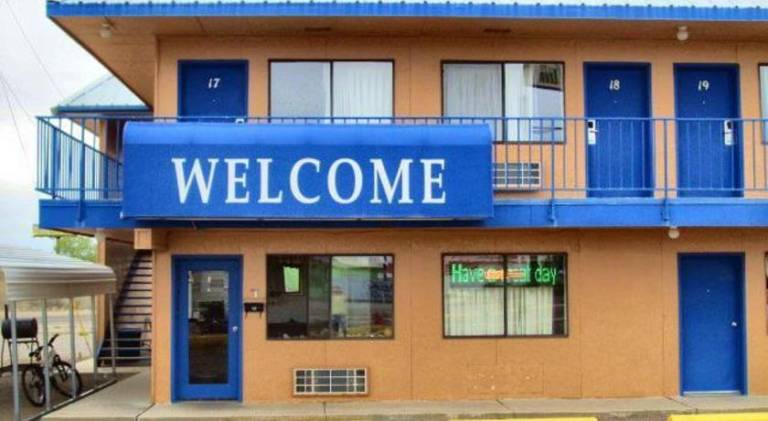 Motel 10 in Lordsburg, NM