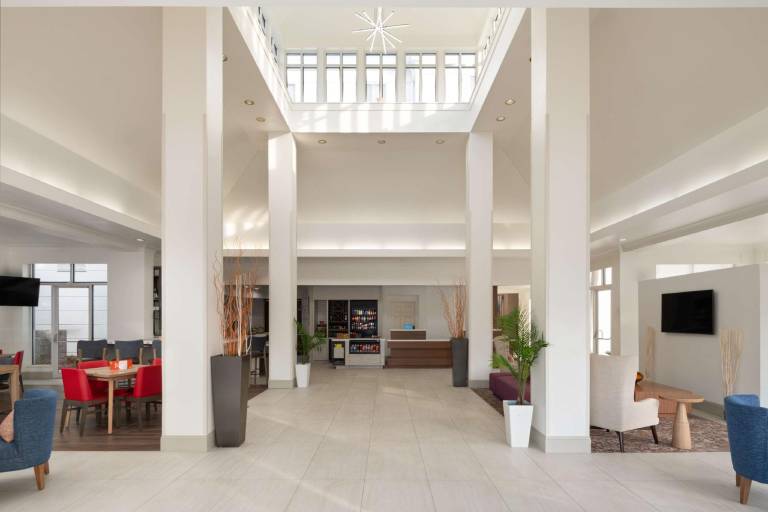 Hilton Garden Inn Tallahassee — photo 3
