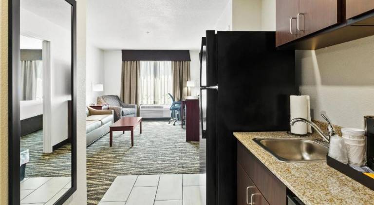 Cobblestone Hotel & Suites - Wickenburg — photo 4