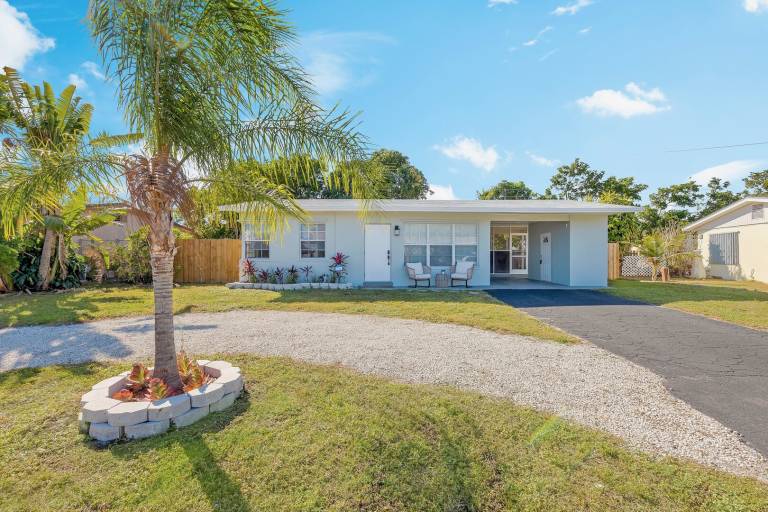Children-friendly pleasant vacation home with garden | Dogs allowed — photo 2