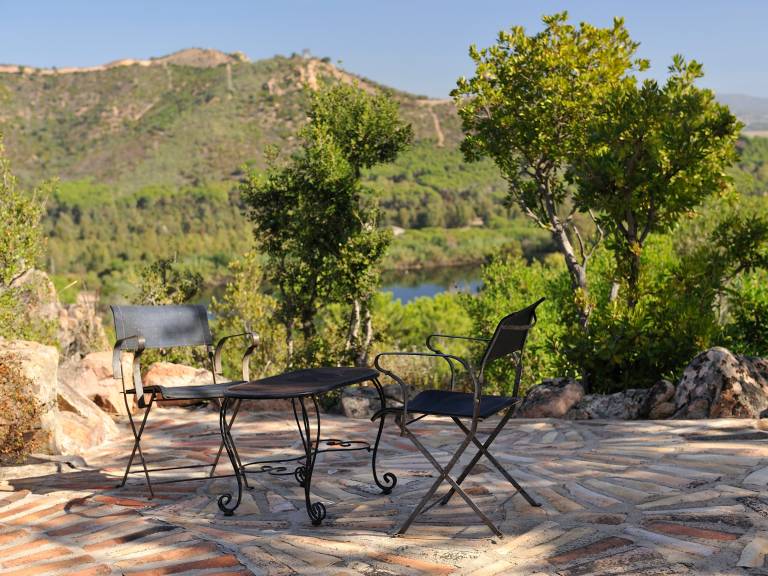Fully equipped villa with fast internet, pool & barbecue | Garden view | Perfect for remote work | Pets allowed — photo 5