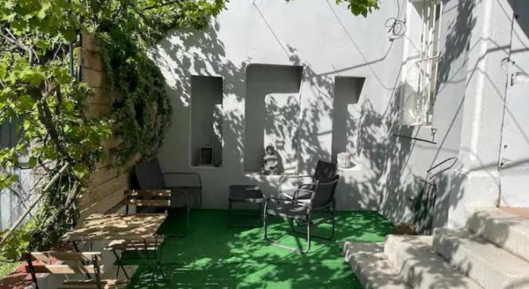 Apartment with terrace — photo 5
