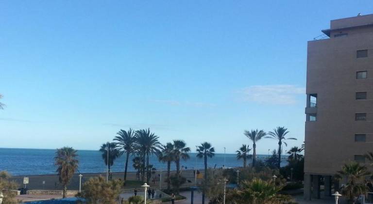 Pleasant rental apartment with jacuzzi | Next to the beach | Dogs allowed in Málaga