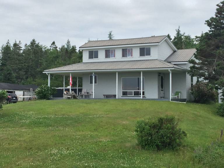 Cabin Feltzen South