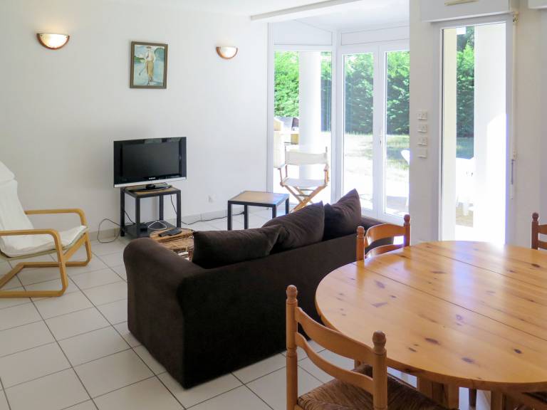 Fully equipped house with barbeque, terrace & private pool | Pets are welcome — photo 3