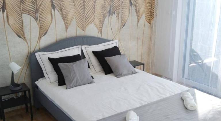 Holiday apartment with 3 rooms for 7 persons — photo 2