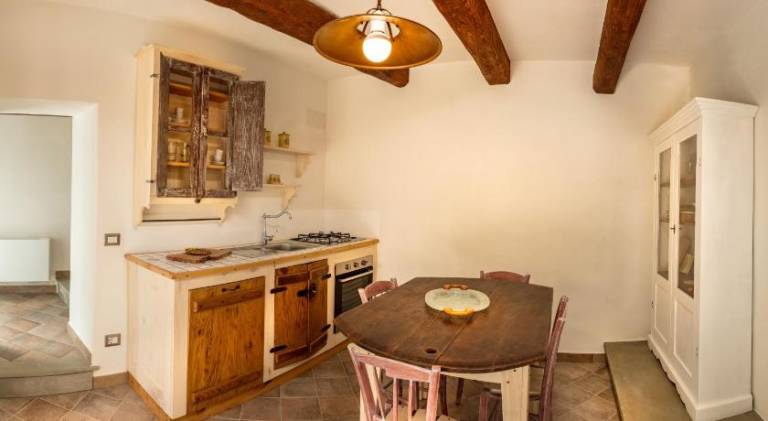 Vacation home with pool & jacuzzi — photo 4