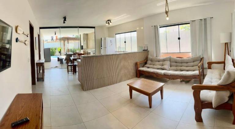 Vacation home with pool | Pets allowed — photo 2