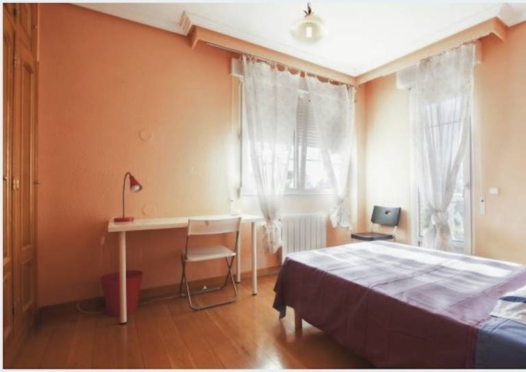 Habitación privada  Arroyomolinos