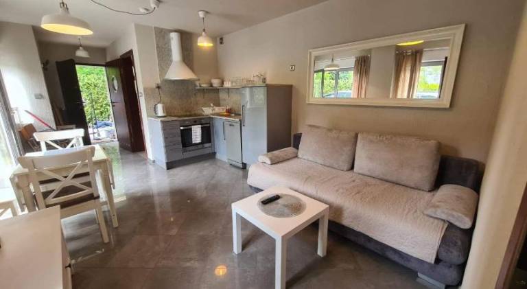 Wonderful apartment with yard & private pool | Close to the beach | Pets allowed — photo 2