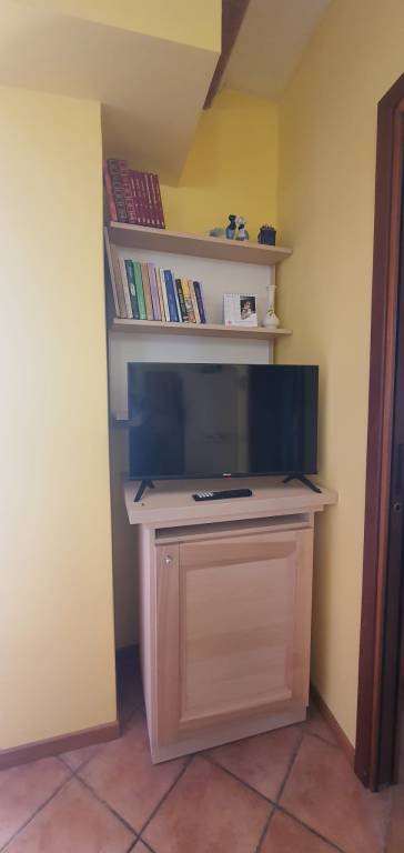 Rental apartment with terrace — photo 3