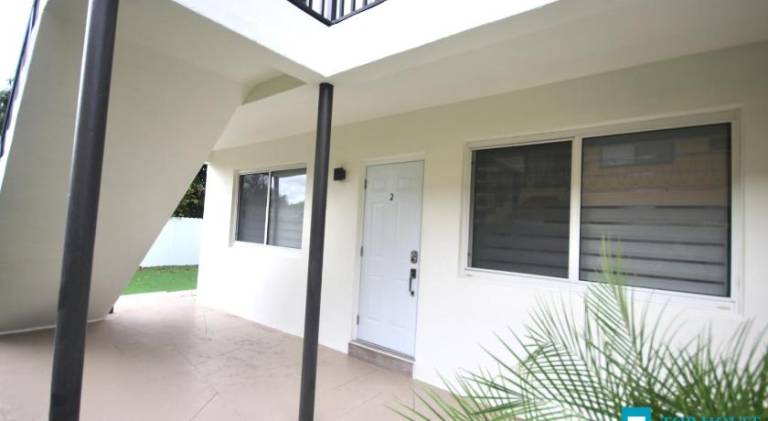 251 Airport/Top House Apartments — photo 4