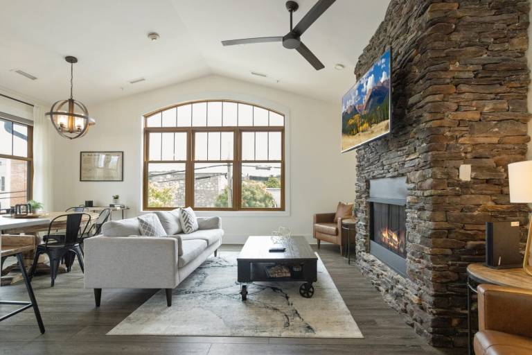 Upscale Condo in Downtown Blowing Rock — photo 3
