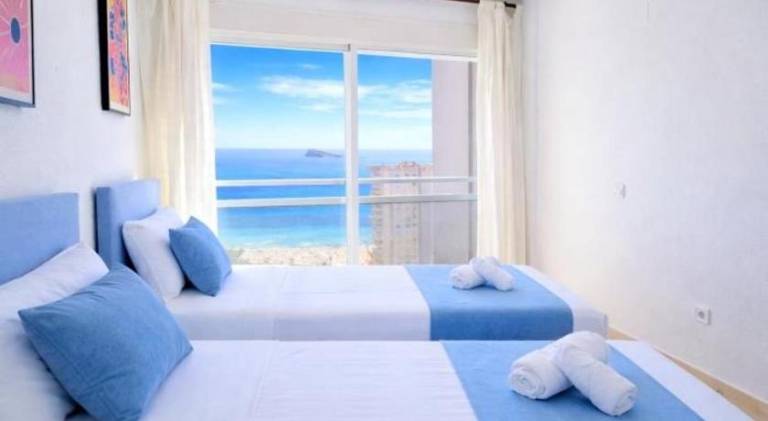 Holiday apartment with pool — photo 4