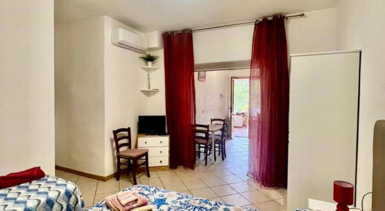 Holiday apartment with yard & patio | Good for workation — photo 2