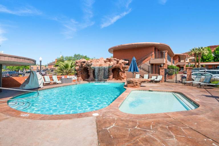 Best Western Coral Hills — photo 2