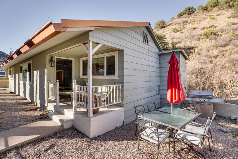 Bisbee Home w/ Private Parking & EV Charger! — photo 3
