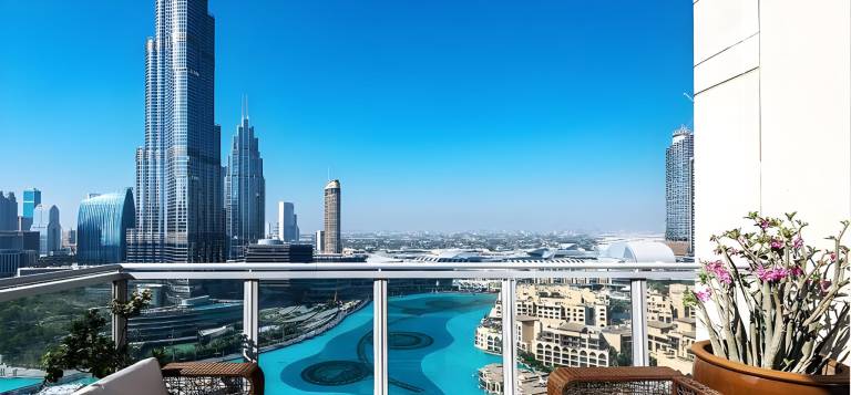 Holiday apartment with garden, terrace & pool | Next to Burj Khalifa — photo 4