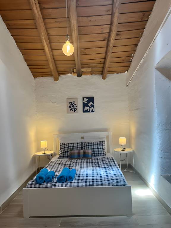 Holiday Home 'Zena Houses 1' with Private Terrace and Wi-Fi — photo 3