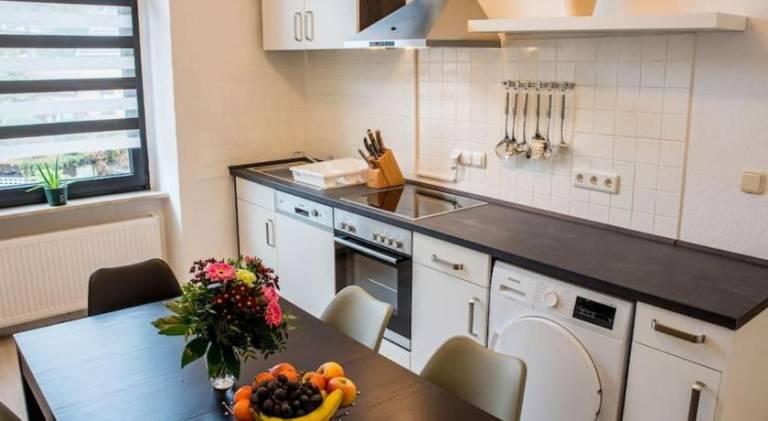 Rental apartment with 4 rooms for 10 persons — photo 3