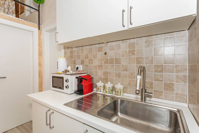 Holiday apartment with fast internet & patio | Next to Monastery of San Nicolò l'Arena | City view | Pets allowed — photo 3