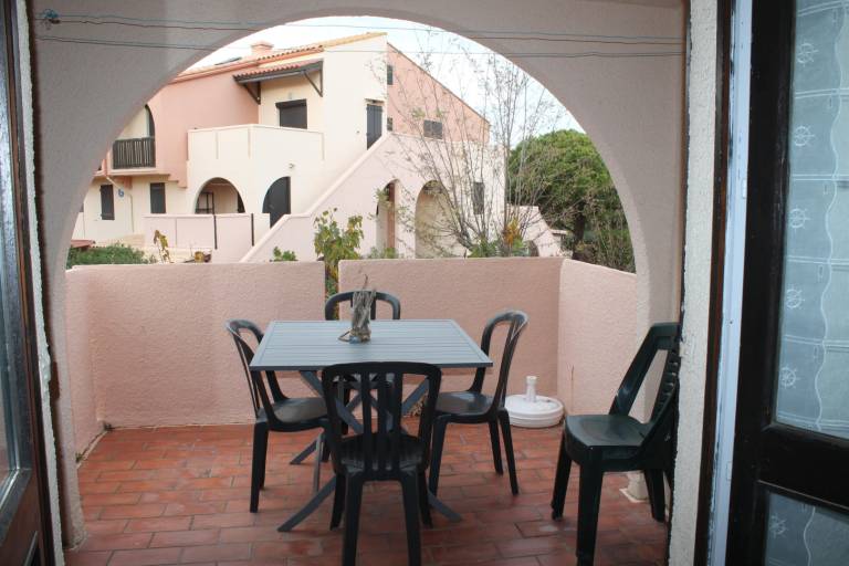 Gite with yard & terrace — photo 4