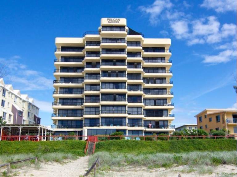 Resort  Coolangatta