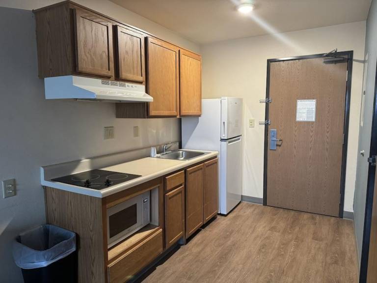 WoodSpring Suites St Louis St Charles — photo 2