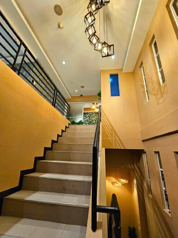 SPECTROOM SUITES URBIZTONDO — photo 5